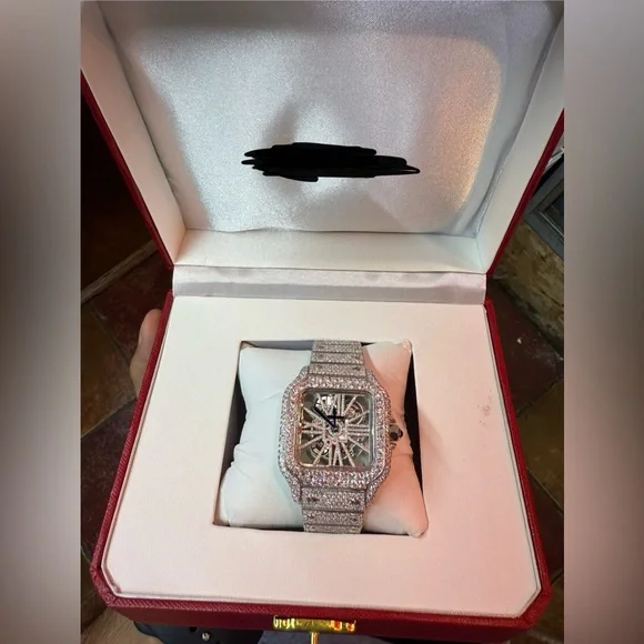 Moissanite watch passes diamond tester